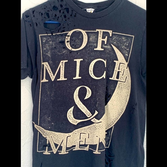 OF MICE AND MEN BAND TEE SHIRT METAL DISTRESSED STYLE SIZE MEDIUM - Picture 2 of 4